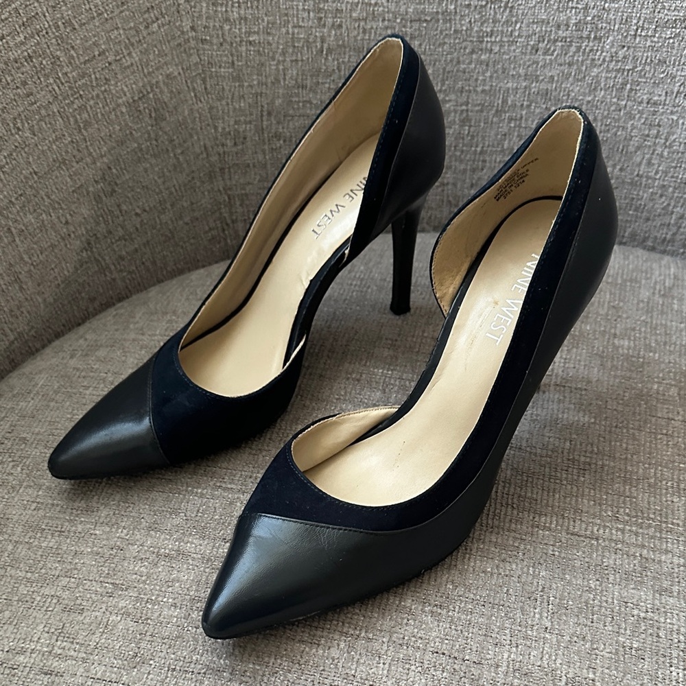 Anne Klein Navy and Black Heels